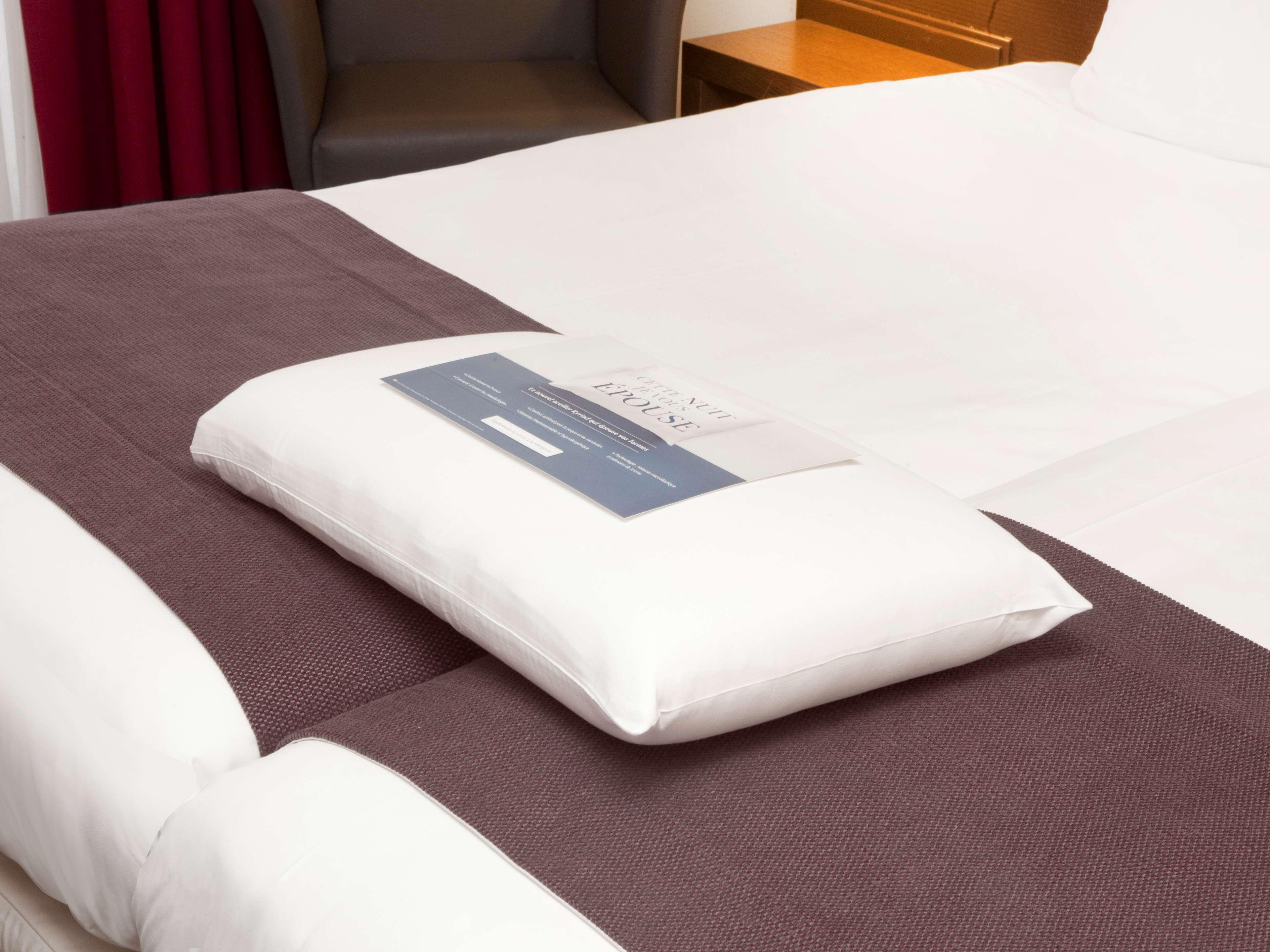 Hotel Kyriad Tours St Pierre Des Corps Gare Сен-Пьер-Де-Кор Экстерьер фото