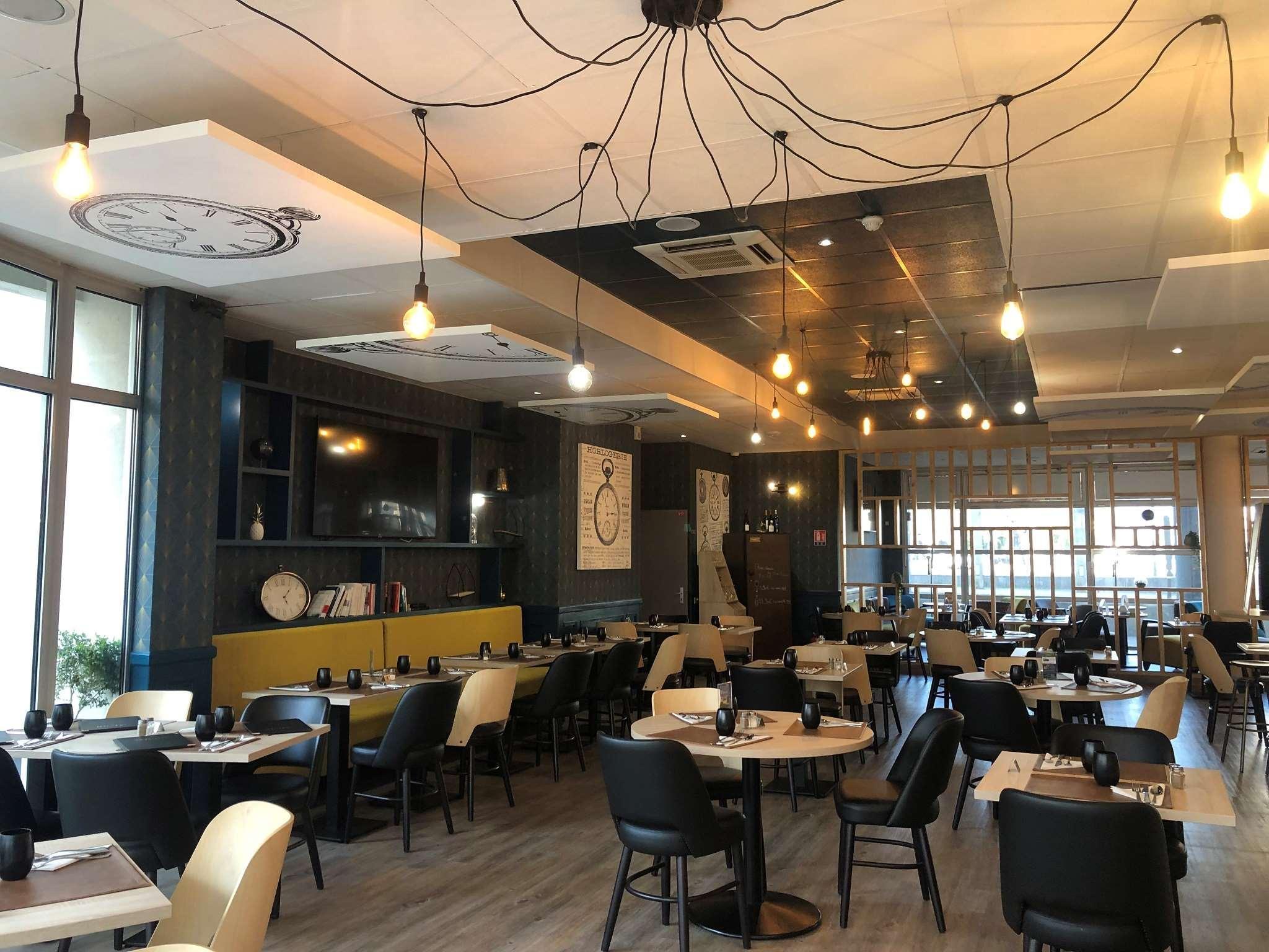 Hotel Kyriad Tours St Pierre Des Corps Gare Сен-Пьер-Де-Кор Экстерьер фото